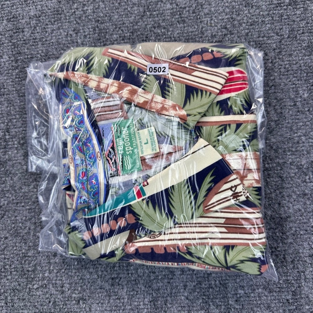 Reyn Spooner Women's L Hawaiian Surfboard Longboard Palm Tree Print Camp Rayon - Picture 8 of 9